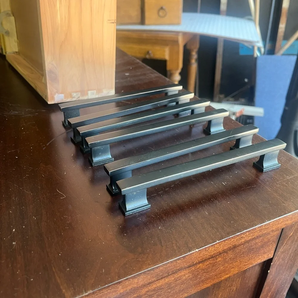 6 restoration hardware pulls
